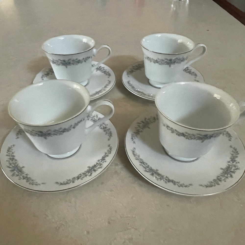 Vintage Yamaka China; White with Silver Trim